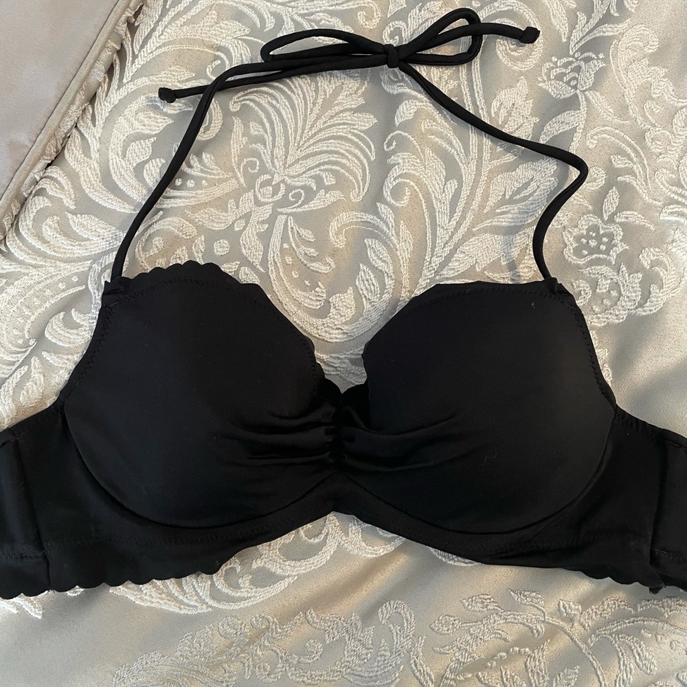 Victoria secret bikini top